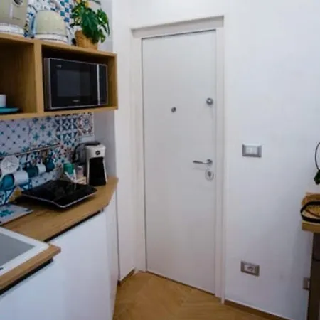 Dimora Susy Бари